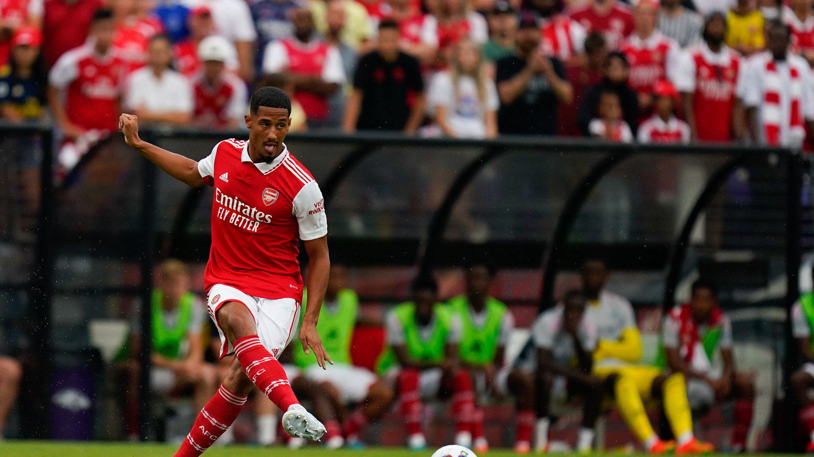 National team manager eases fears over Arsenal man's injury