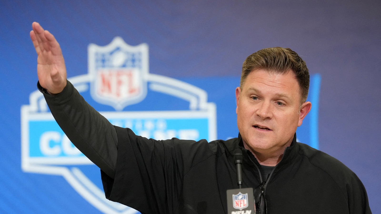 https://www.yardbarker.com/media/6/e/6e6f956185c851555efe8a8ff127402558bdc8a5/thumb_16x9/feb-24-2026-indianapolis-usa-green-bay-packers.jpg