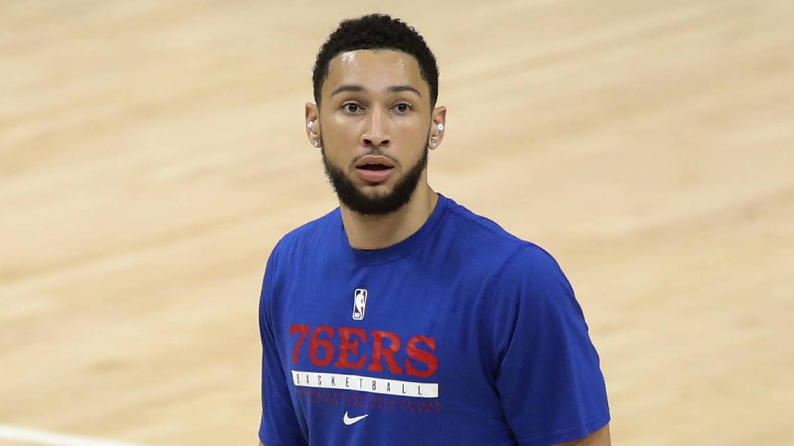Report: 76ers want All-Star, draft picks, pick swaps for Ben Simmons