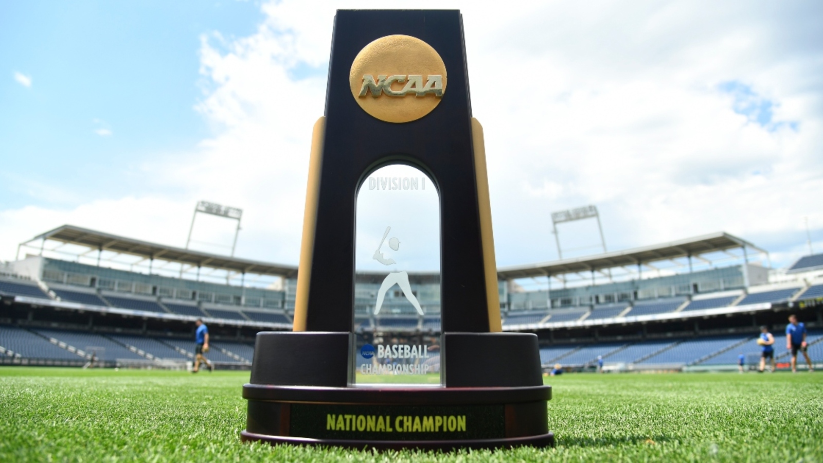 College Baseball National Championship Odds: CWS betting favorites entering final weekend of regular season