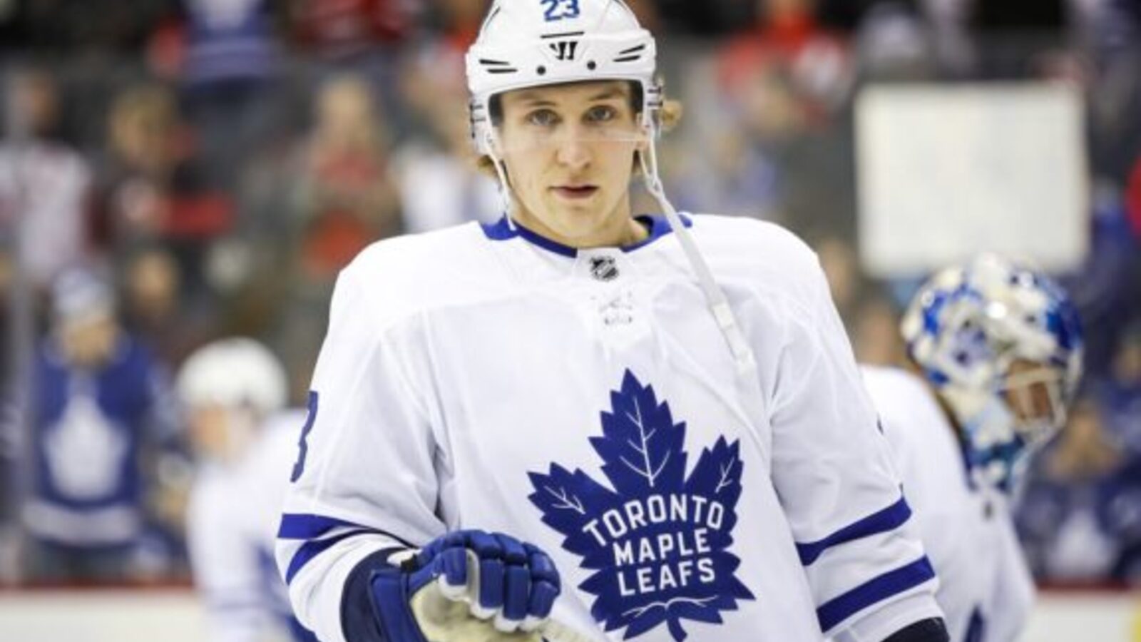Oilers Reportedly Considering Adding Travis Dermott on PTO | Yardbarker