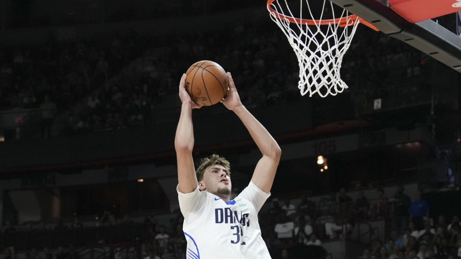 https://www.yardbarker.com/media/6/e/6ed4f2ca108236887210e96839a15c685ad92c44/thumb_16x9/takeaways-nba-schedule-new-rivalries-challenging.jpg?v=1