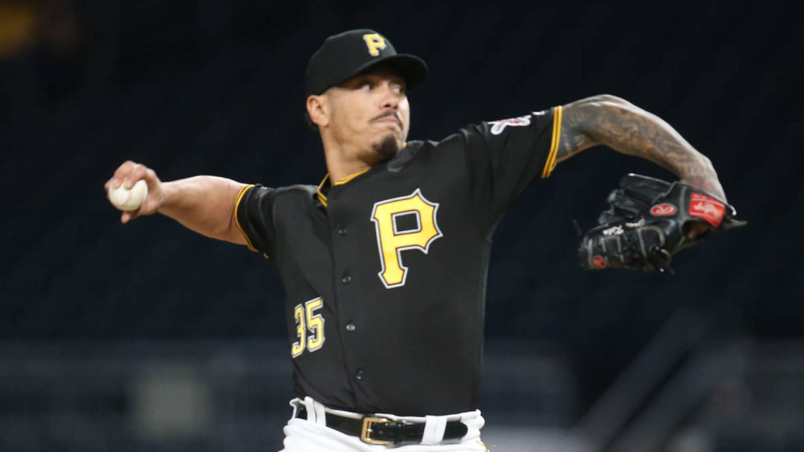 Pirates closer Keone Kela leaves game early with forearm ...