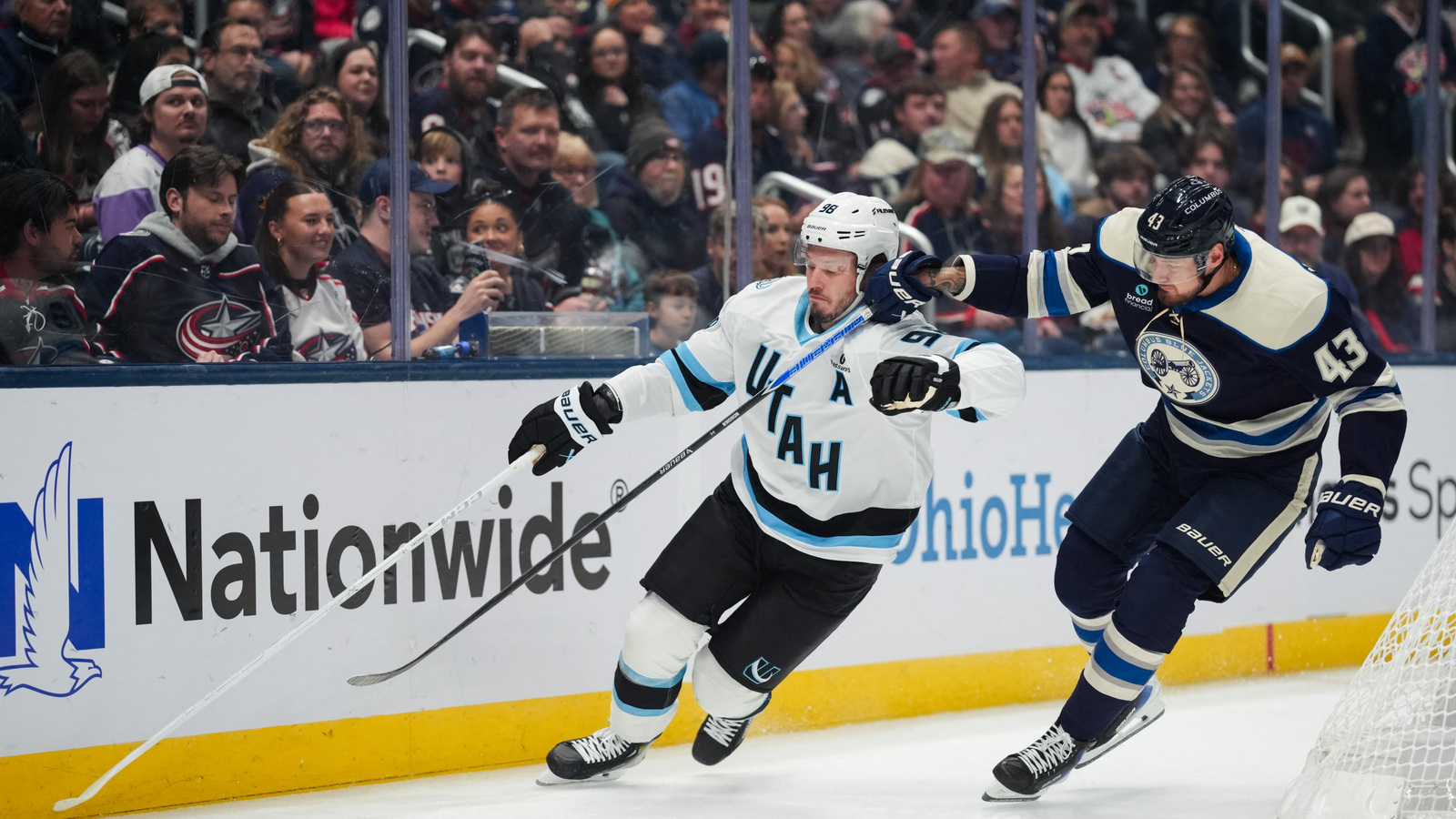 Mammoth’s Mikhail Sergachev Leaves With Upper-Body Injury