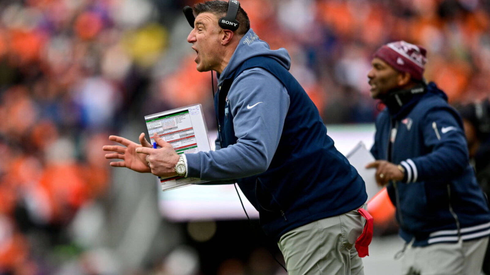 Mike Vrabel Retains Challenge Flag Duties Despite NFL Rule Change