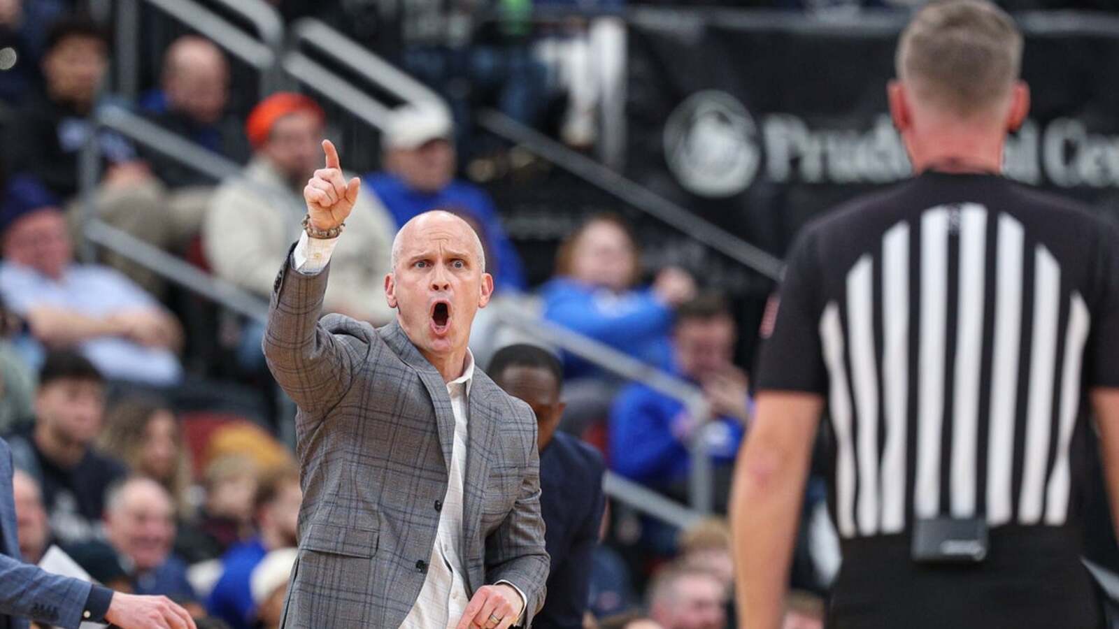 No. 3 UConn carries dream start into matchup vs. flailing Georgetown ...