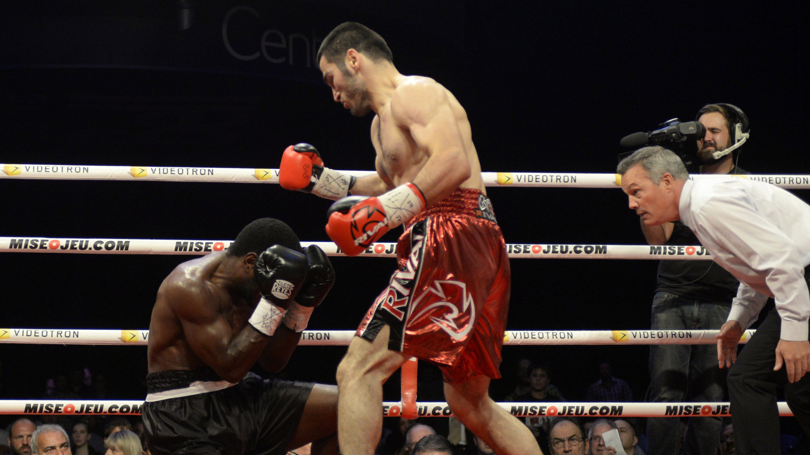 Artur Beterbiev shares his choice in the Khabib Nurmagomedov vs Islam Makhachev debate