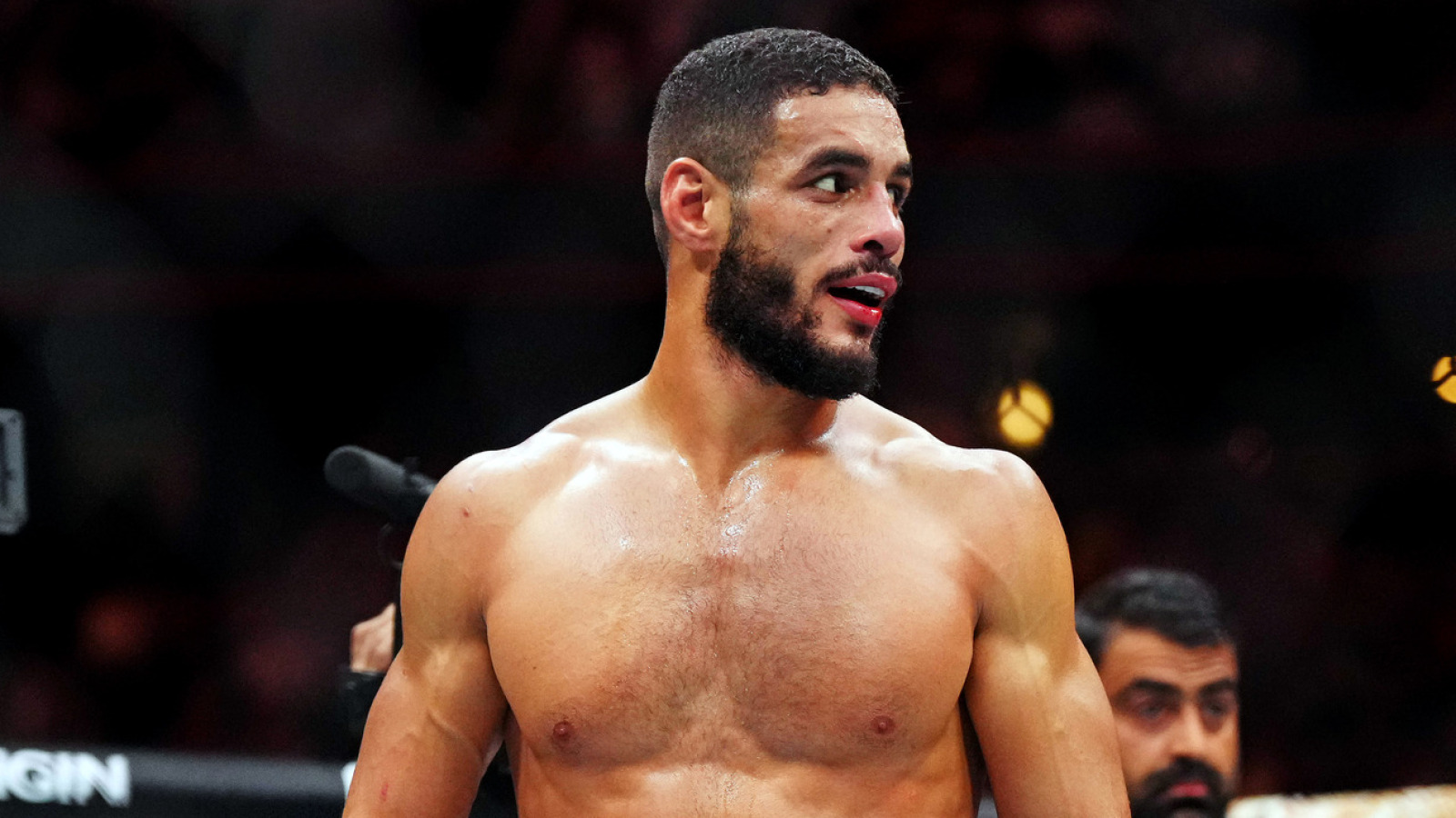 https://www.yardbarker.com/media/6/f/6ff302a36425767f9799c6806aed78b702129f7c/thumb_16x9/potential-fights-ufc-fight-night-muhammad-vs.jpg?v=1