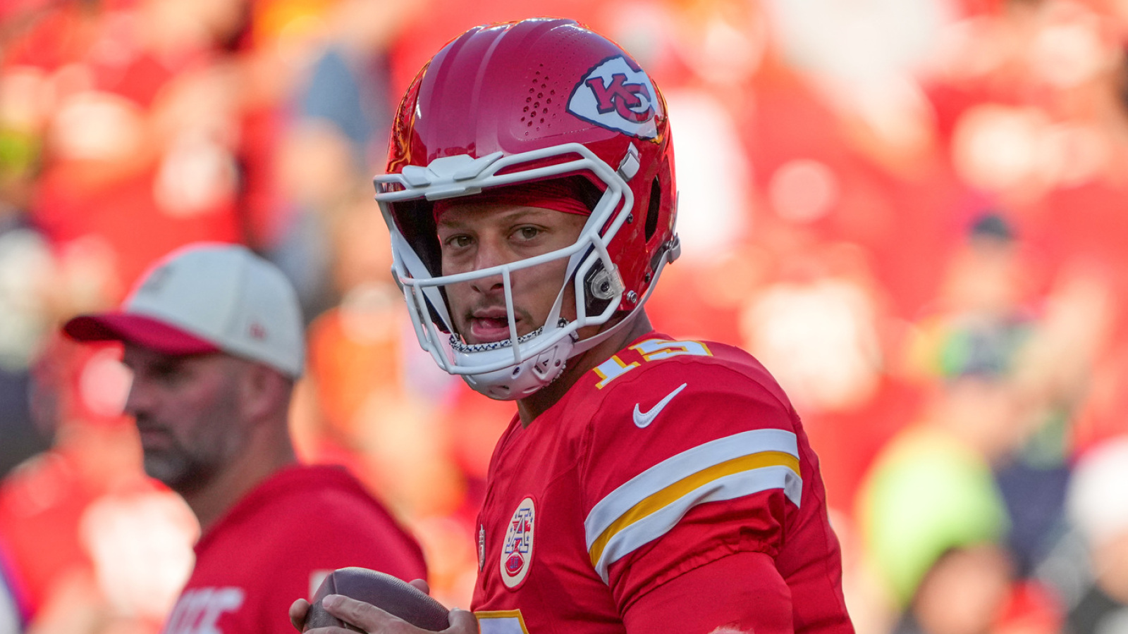 https://www.yardbarker.com/media/7/0/70c8758bde9034e4492049ac2bf4b747a512666c/thumb_16x9/monday-night-football-watch-chiefs-vs-broncos.jpg?v=1
