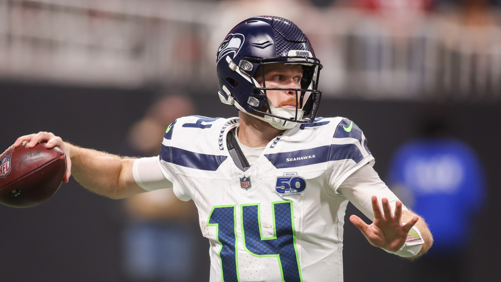 https://www.yardbarker.com/media/7/1/712b994544749b27609e8b2920b13f378d5ab7e0/thumb_16x9/seahawks-sam-darnold-shocking-rematch-vs-rams.jpg?v=1
