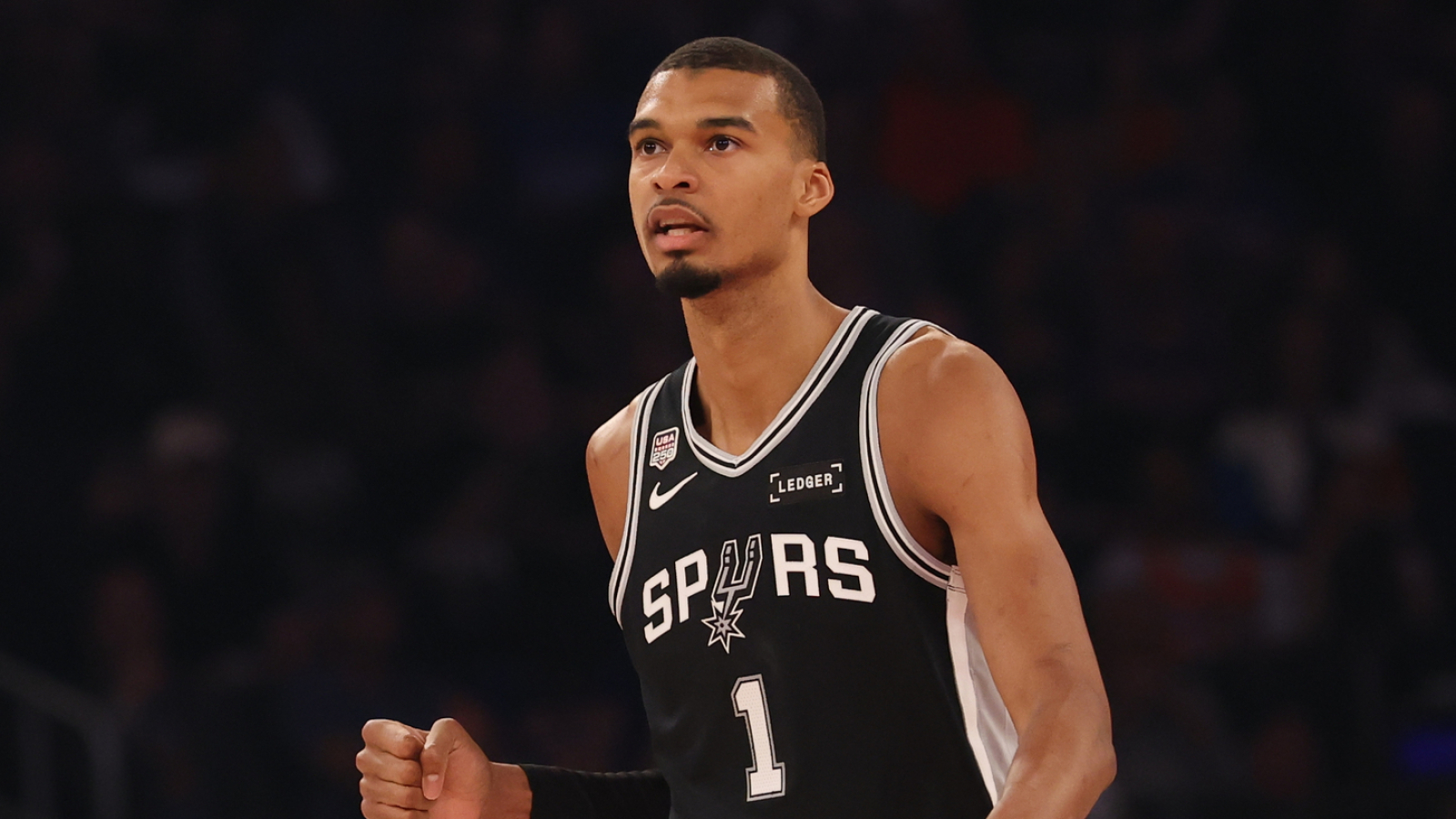 https://www.yardbarker.com/media/7/1/712c4080b54835c86f477e9ec672b0cac1dc79a0/thumb_16x9/winners-losers-nba-finals-game-3.jpg?v=1