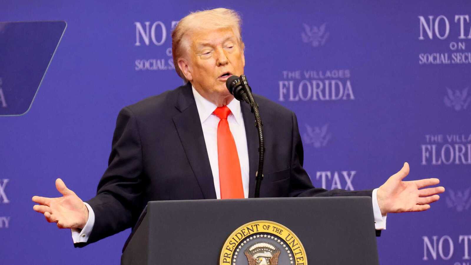 https://www.yardbarker.com/media/7/1/714681b6a5d218fe407ad3b192c7956137e449b2/thumb_16x9/president-donald-trump-reacts-fernando-mendoza.jpg?v=1