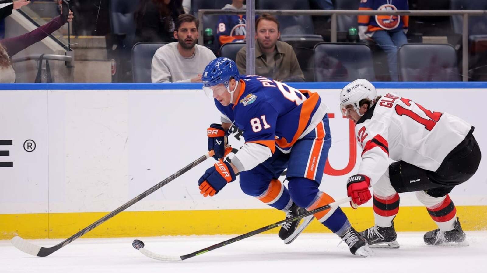 Islanders rout Devils in home-opener shutout