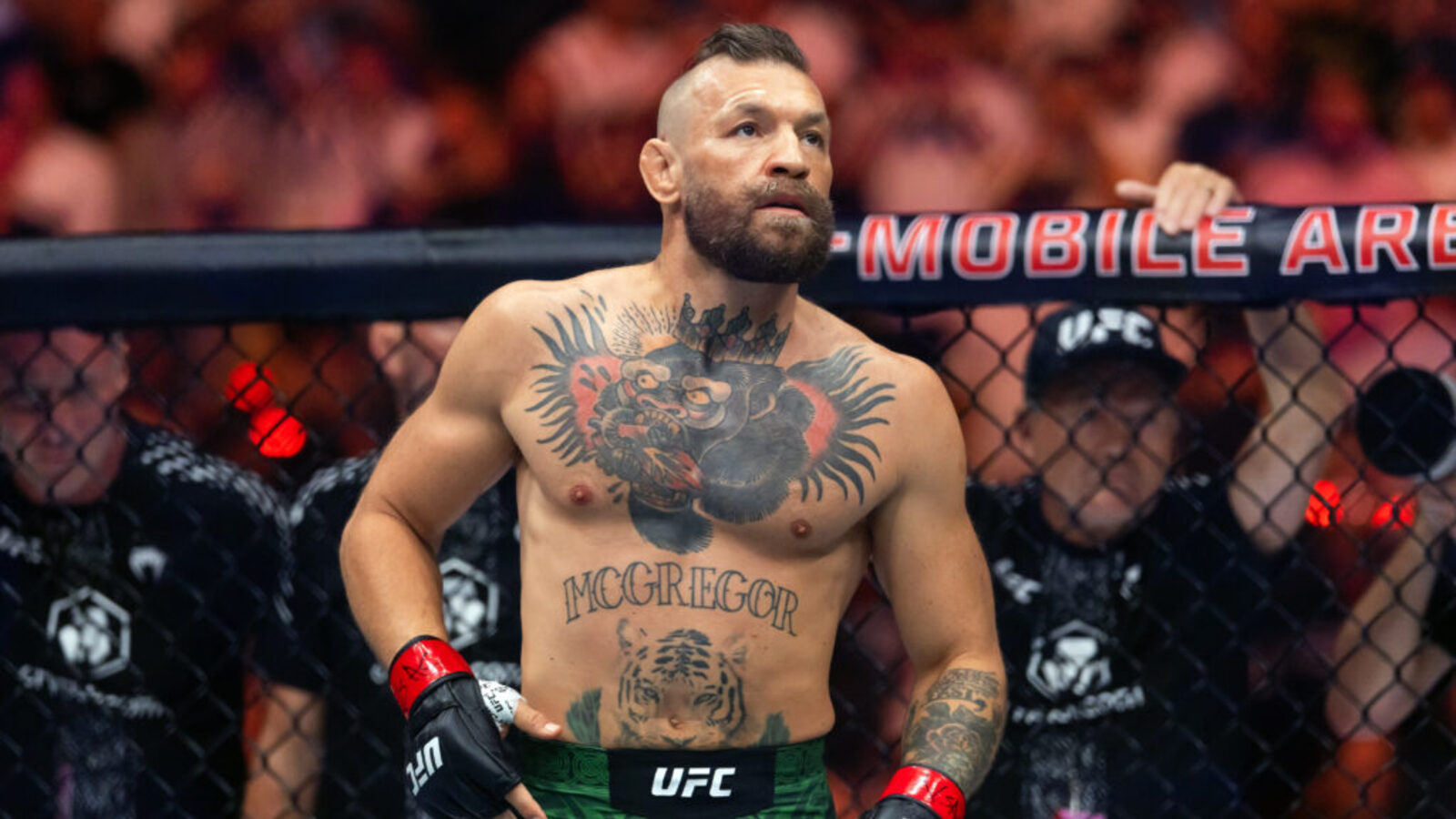 Max Holloway Critiques Conor McGregor's Remarks After UFC 329
