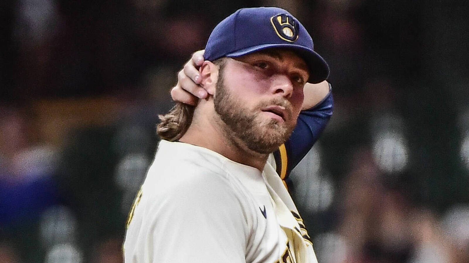 Former Brewers pitcher rips team for Corbin Burnes situation - Vimarsana News