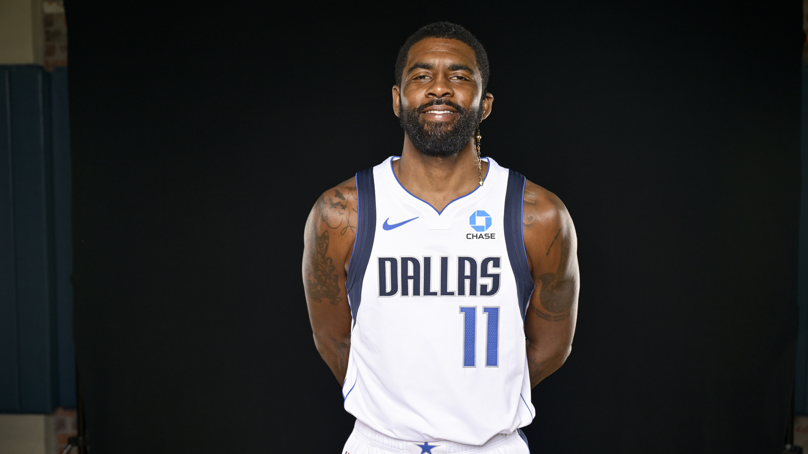 NBA Updates: Knicks' Roster Decisions, Kyrie Irving's Return, and Zach Edey's Comeback