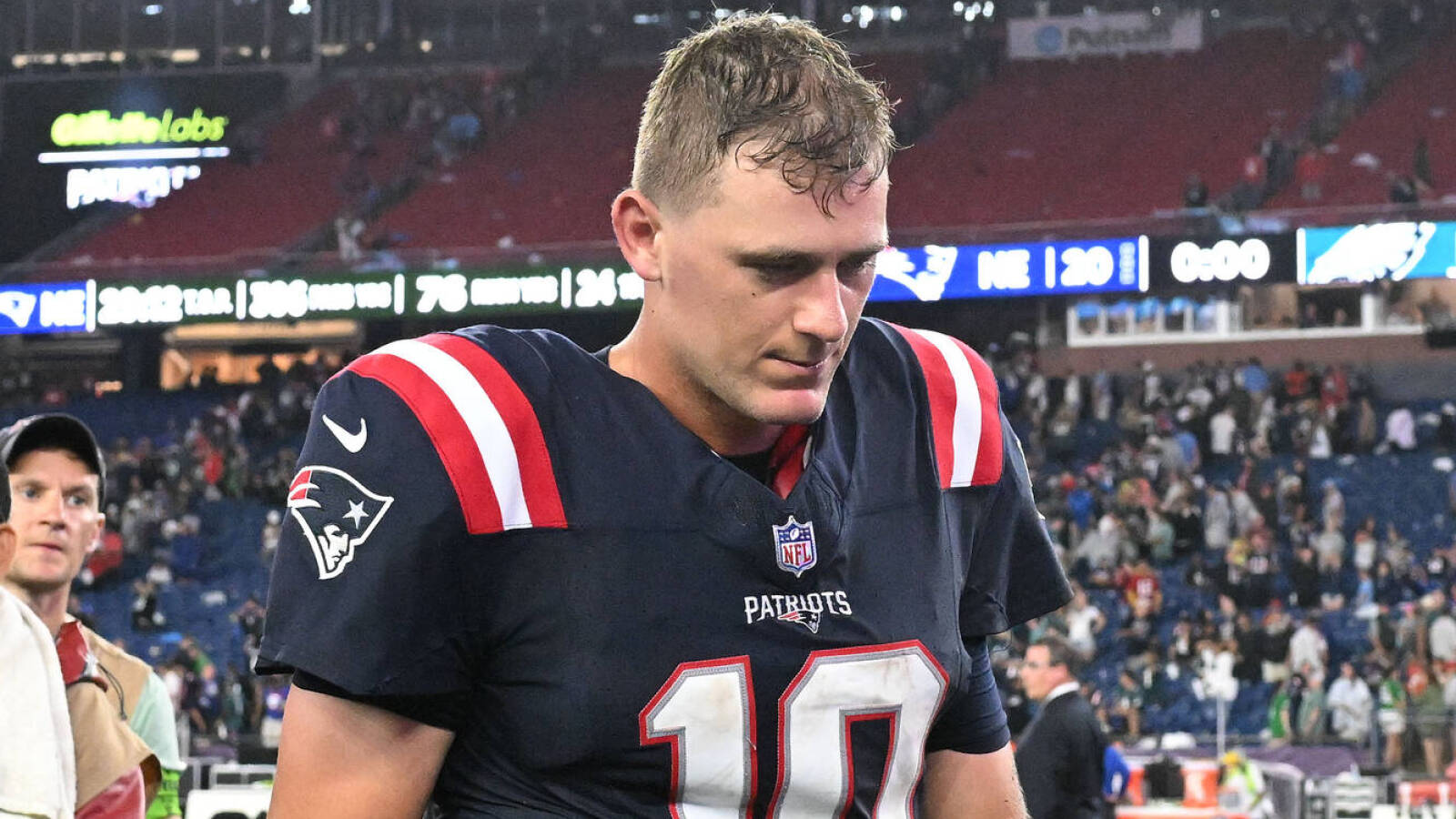 Patriots QB Mac Jones rips the player who let down defense | Yardbarker
