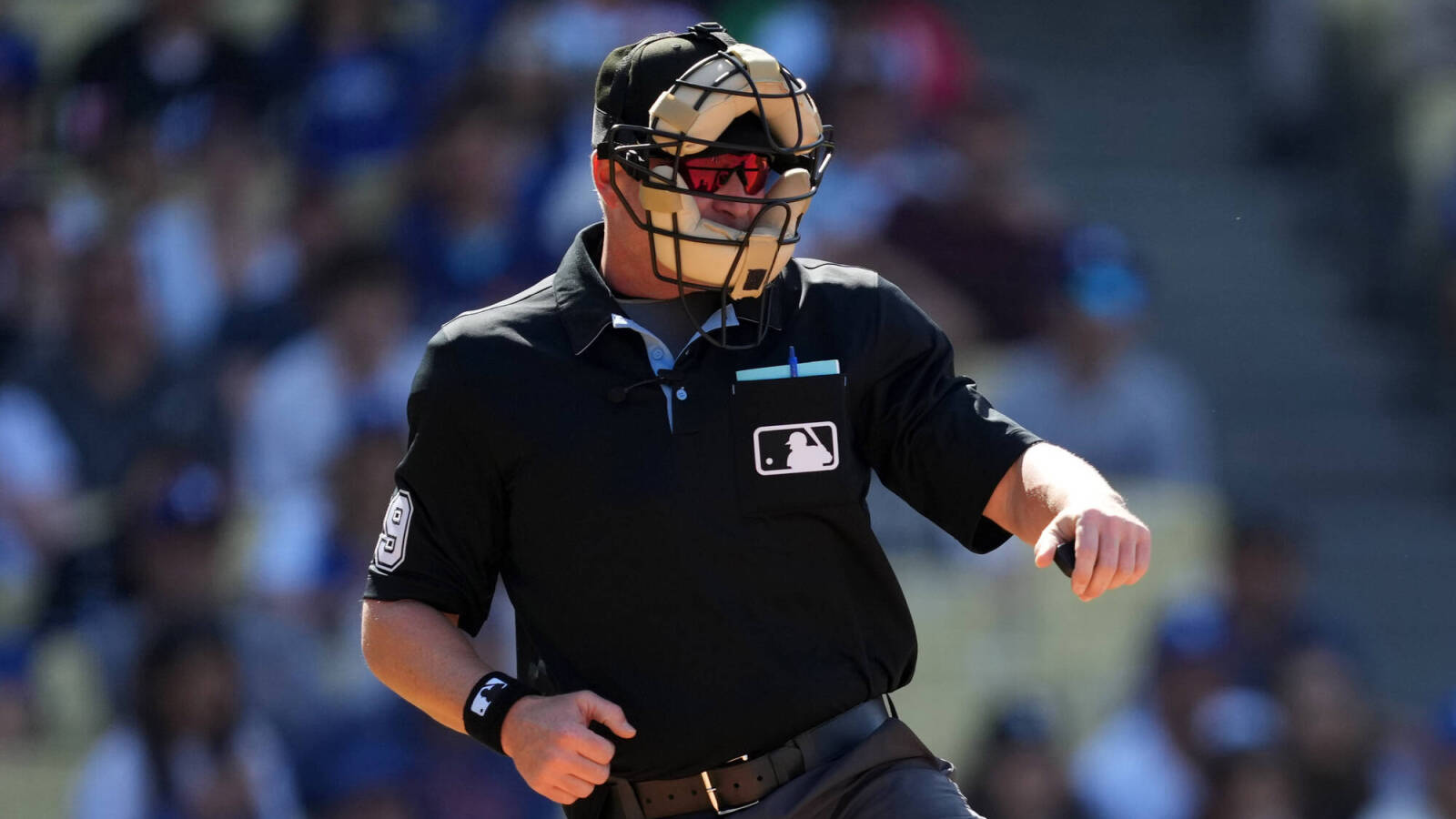 Umpire Sean Barber costs Dodgers with brutal ninth inning Yardbarker