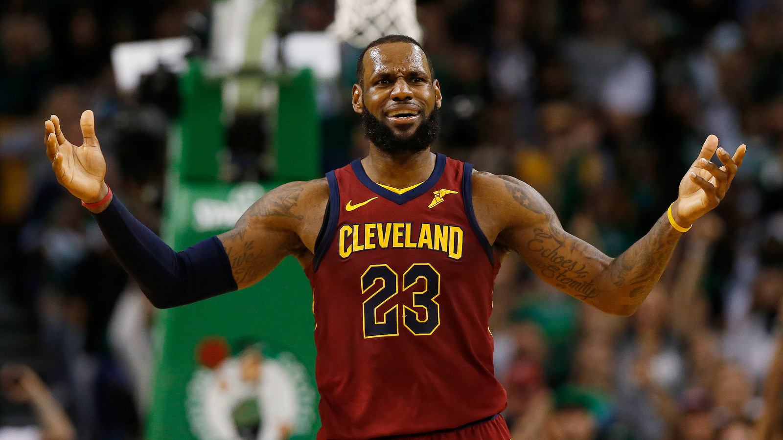 LeBron Cavs Get Meme Treatment After Game 1 Blowout Yardbarkercom