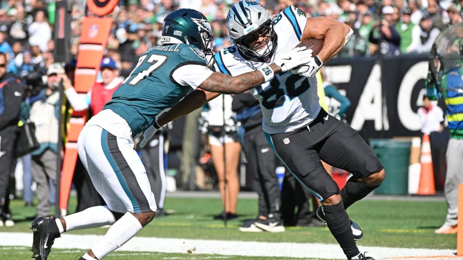 Bryce Young, Panthers control banged-up Eagles