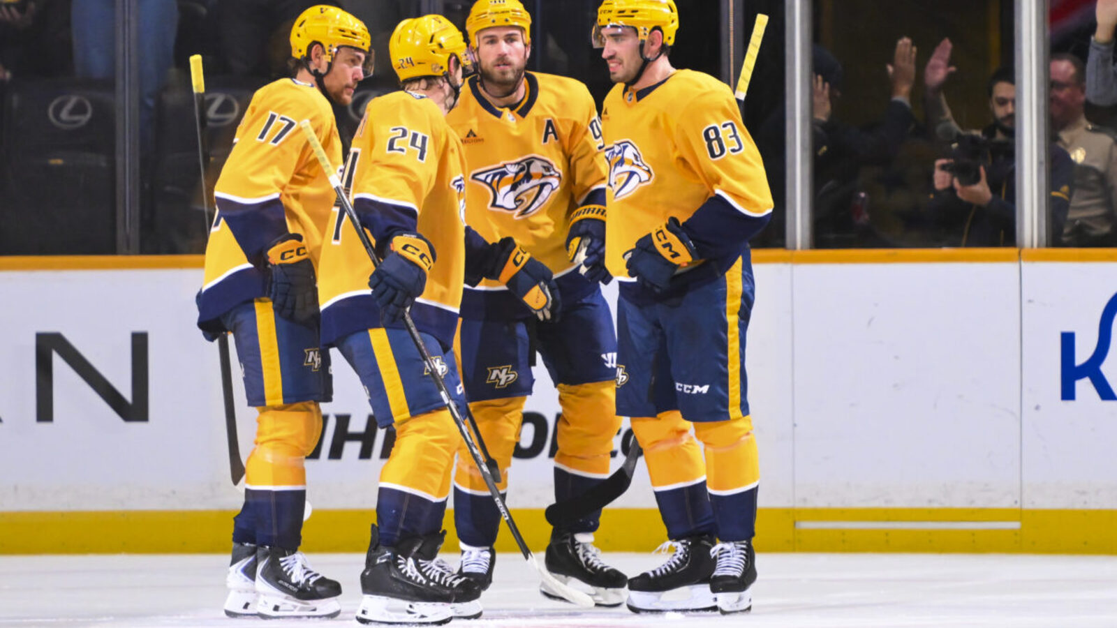 Predators Edge Out Canucks in 2-1 Victory | Yardbarker