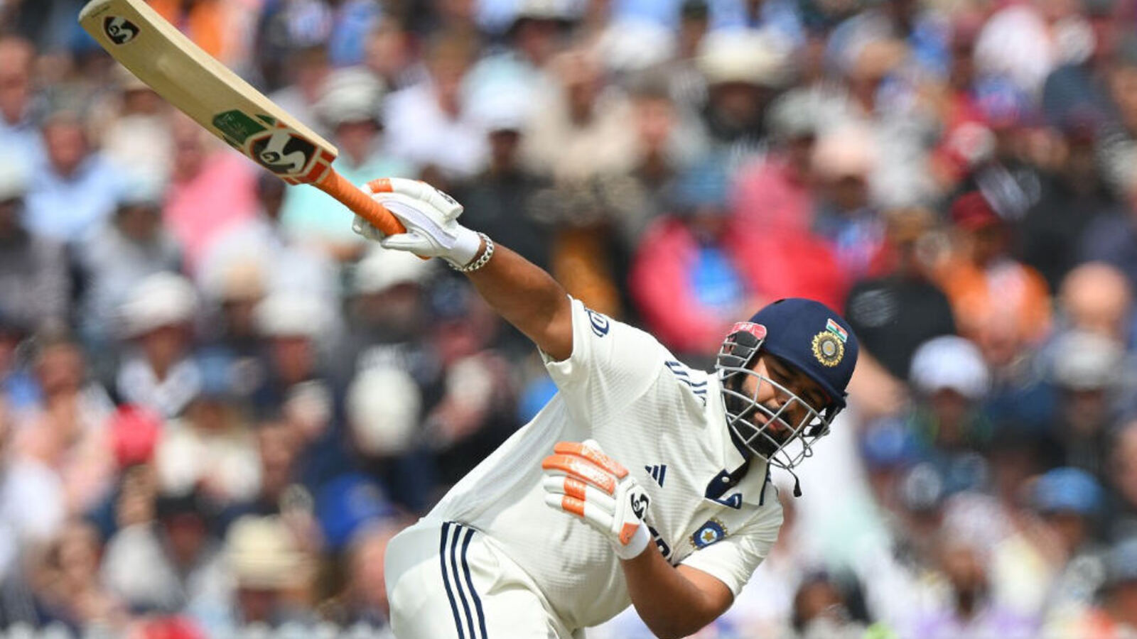 ‘You can’t play the same way everywhere’ - Mishra warns Pant to modify his Test game