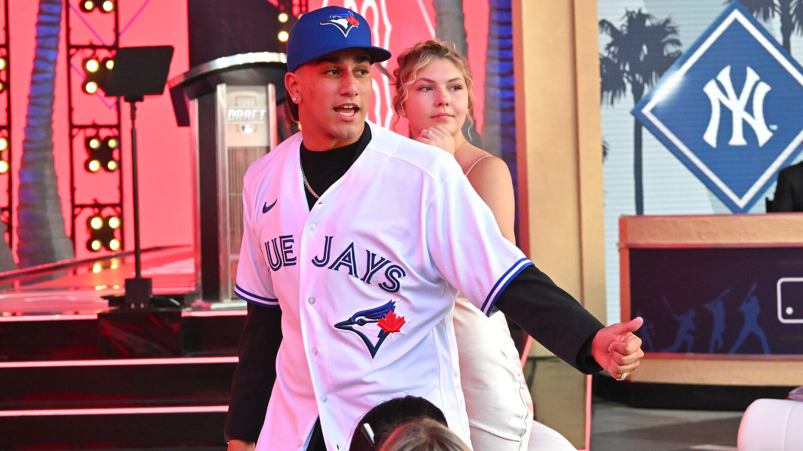 Blue Jays prospects Brandon Barriera and Daniel Guerra impress in Thursday's rehab assignments