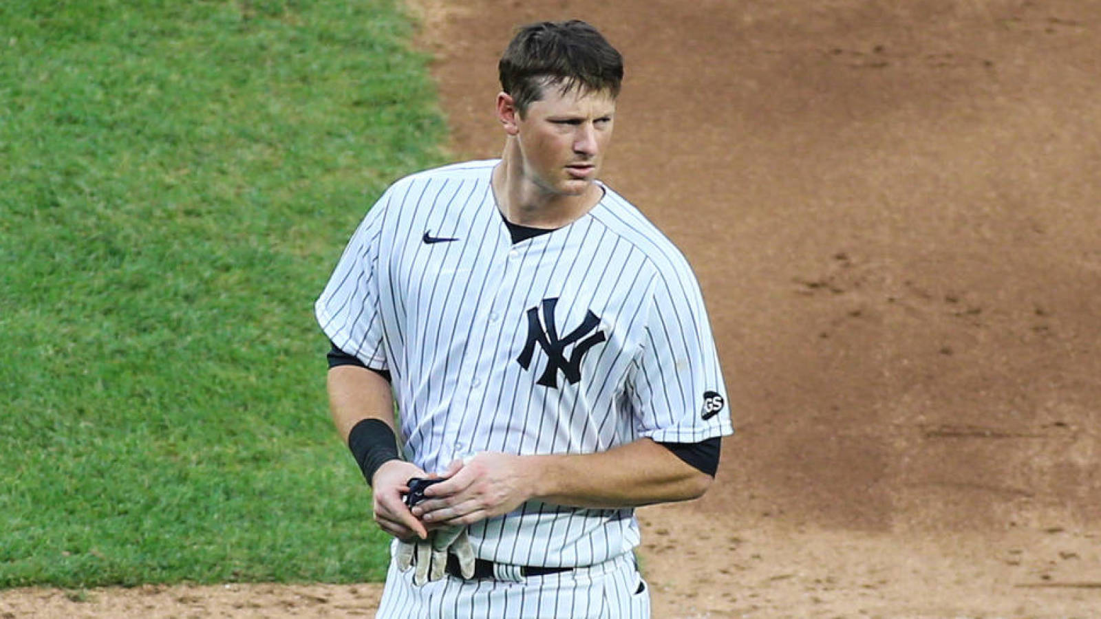 DJ LeMahieu: A creature of habit leans on baseball to remain sane