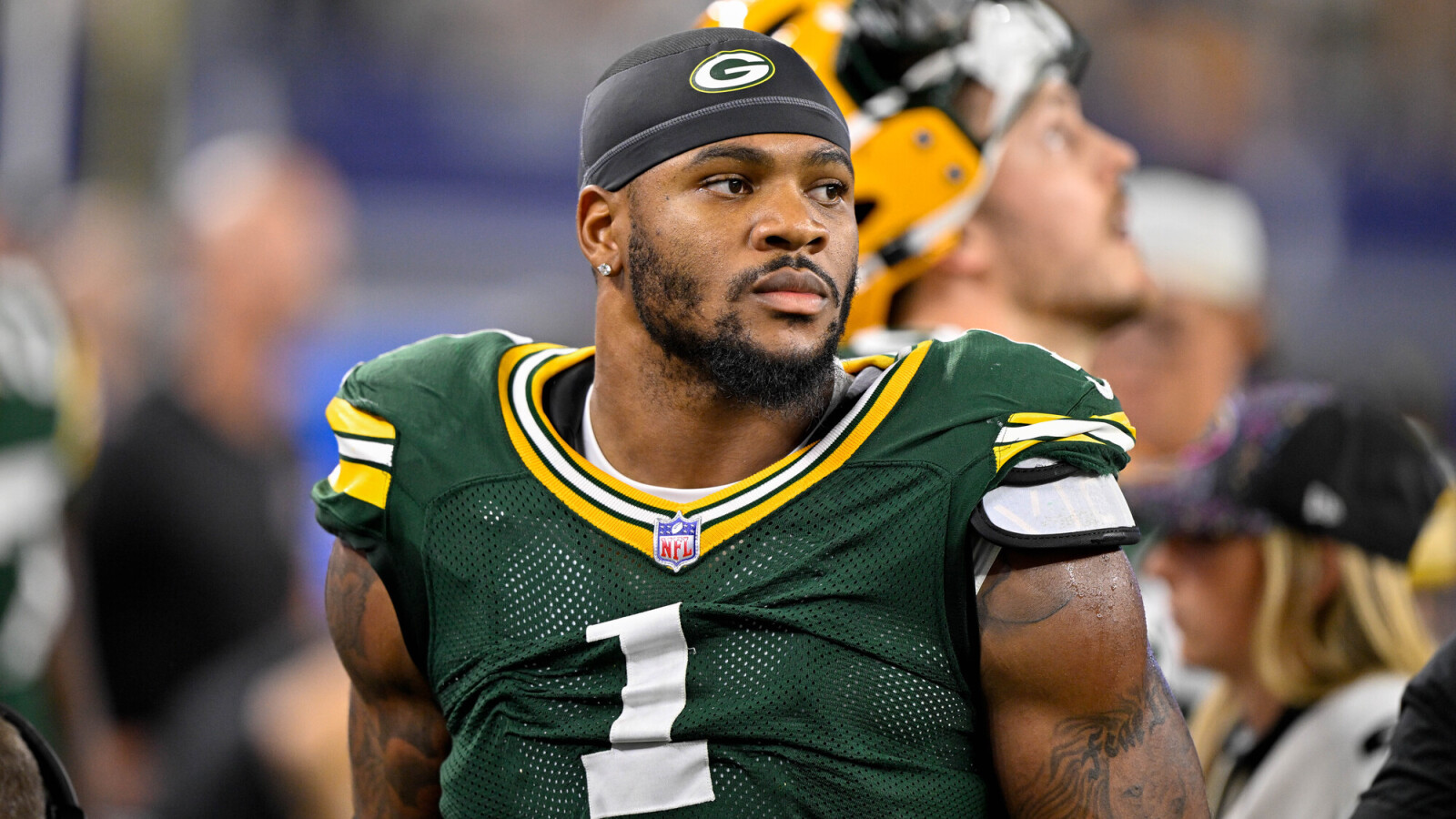 https://www.yardbarker.com/media/7/3/73f63888a90cfe89f097e6ed3de958e96c4b44f8/thumb_16x9/parsons-reflects-on-classy-rodgers-gesture-rookie.jpg?v=1
