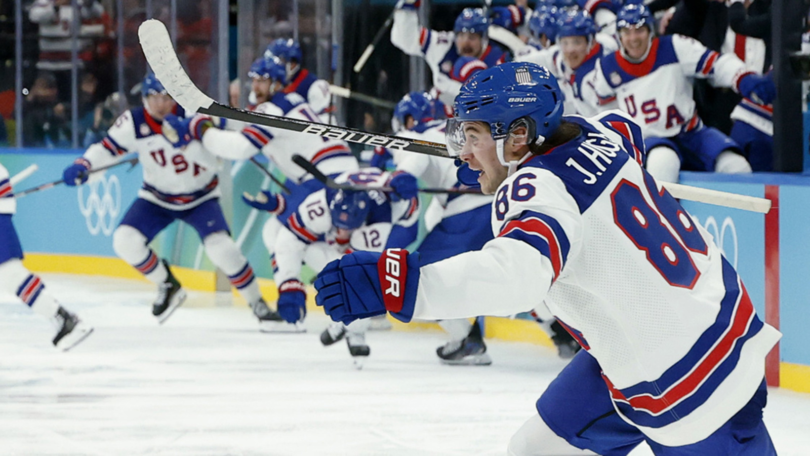 Jack Hughes receives standing ovation from Pittsburgh Penguins fans ...