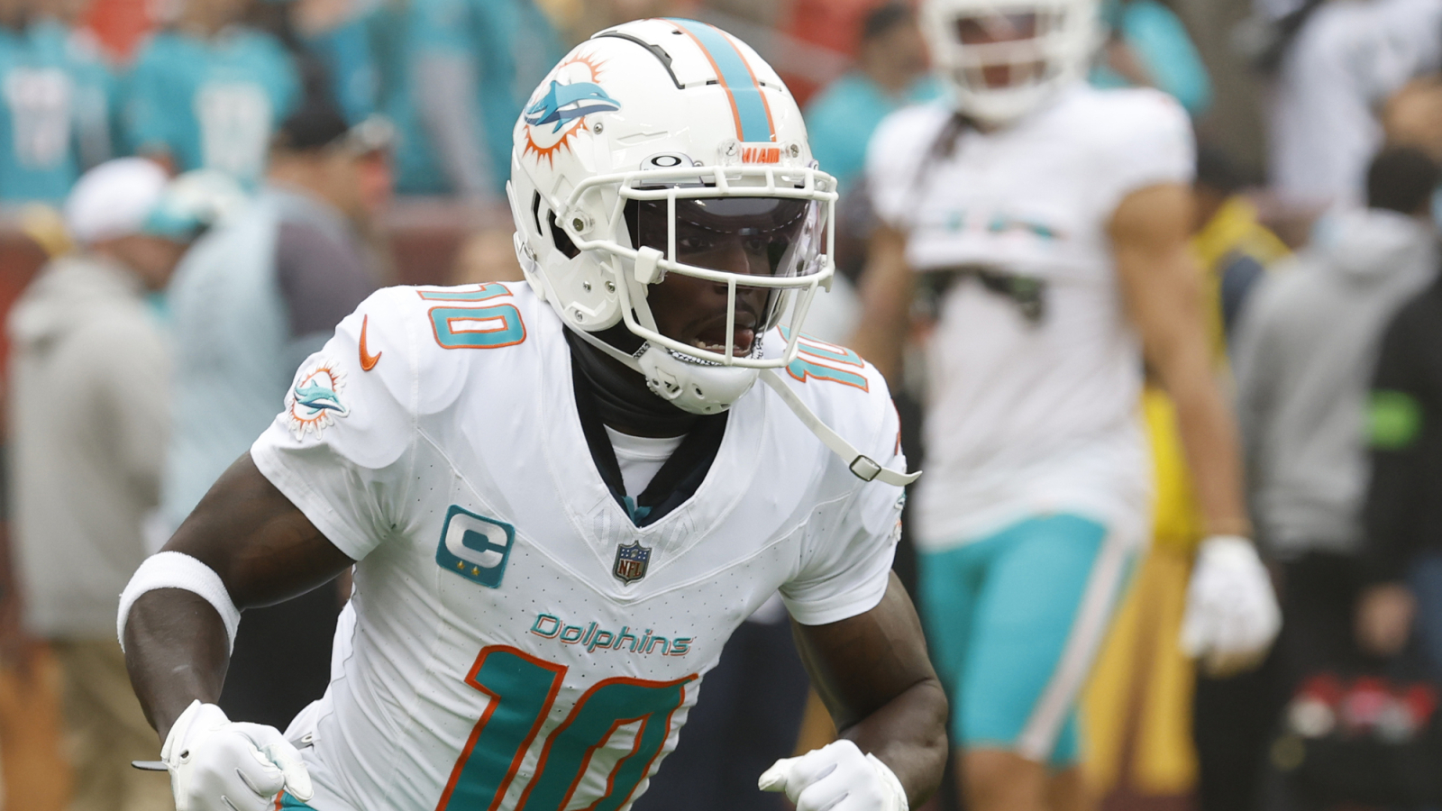 Tyreek Hill restructure caps unbelievable 24 hours for Dolphins WR