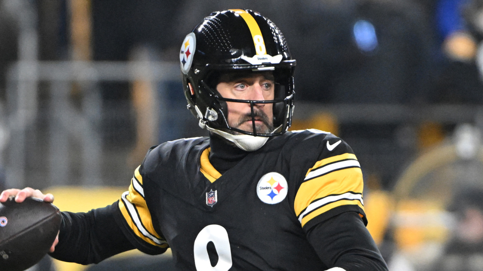 https://www.yardbarker.com/media/7/4/74e48a1a055d54394364d0f007f795f63cb83628/thumb_16x9/steelers-howard-allar-expand-on-rodgers-as-mentor.jpg?v=1