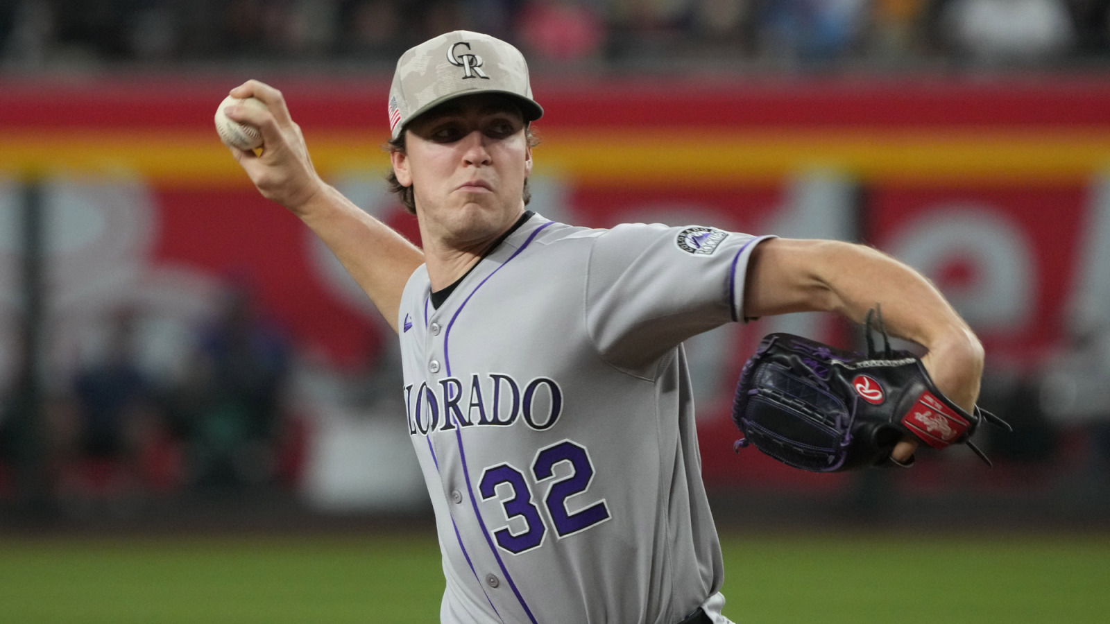 https://www.yardbarker.com/media/7/4/74ec6d7c8528be4ac738dcfadaf7c471a535ff67/thumb_16x9/18-2025-phoenix-arizona-usa-colorado-rockies.jpg?v=1