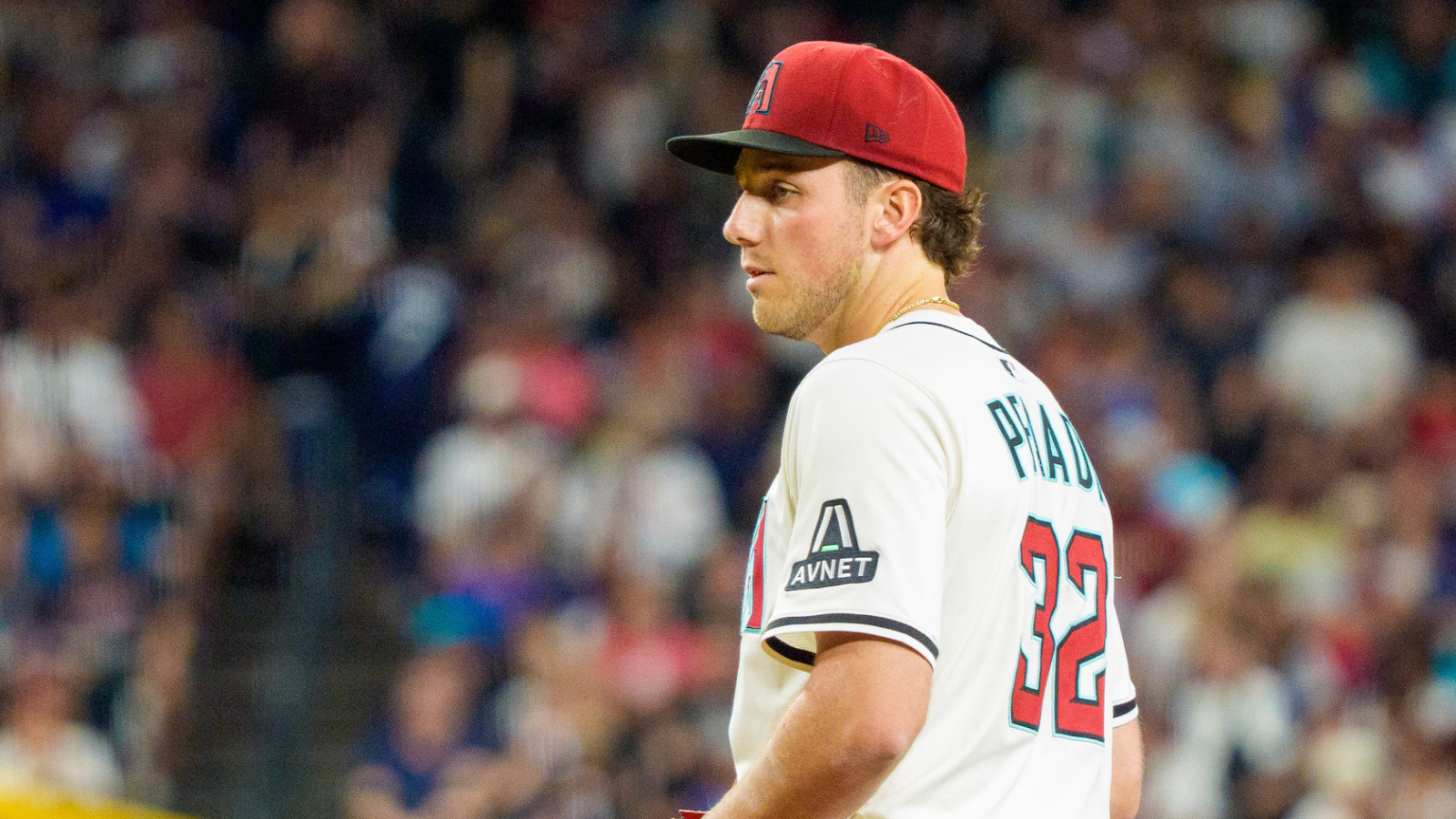 Diamondbacks fans react to abysmal collapse in first inning from ...