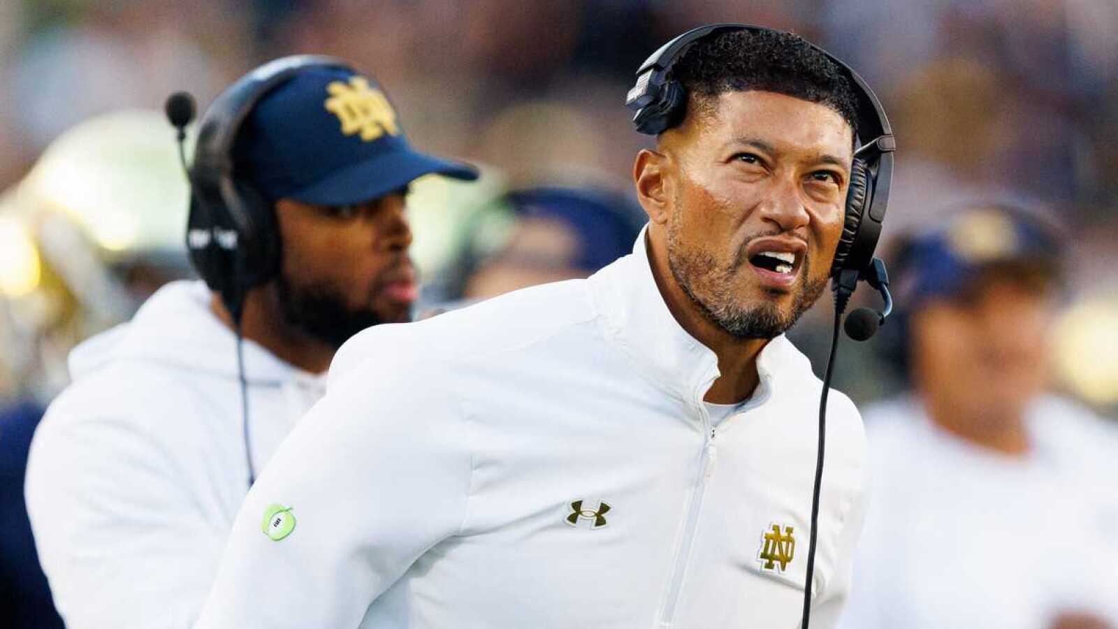 https://www.yardbarker.com/media/7/5/7584555ef60778c872fe71d5f027ceb902a8e11e/thumb_16x9/notre-dame-hc-wants-renewal-old-rivalry.jpg?v=1