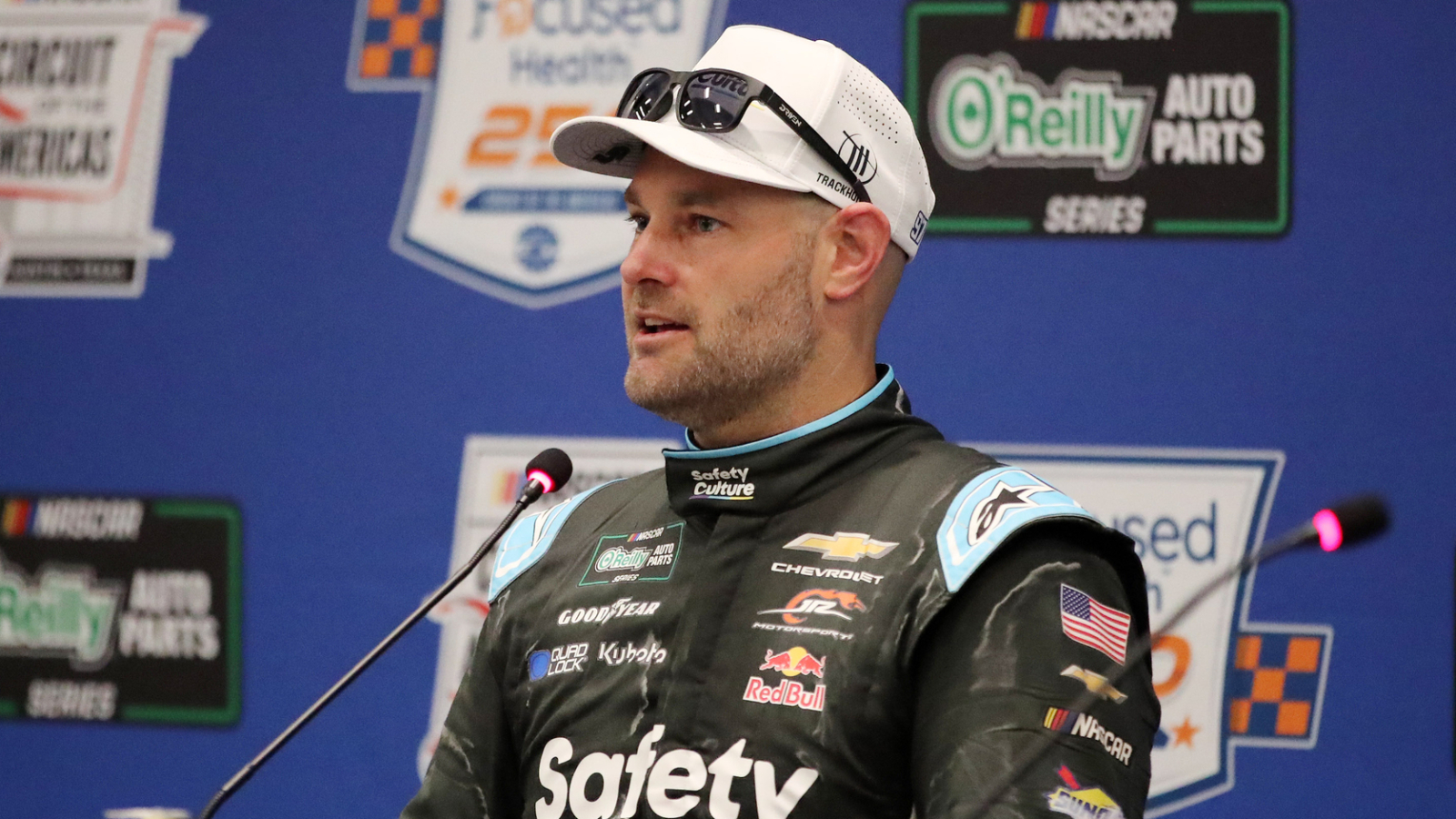 https://www.yardbarker.com/media/7/5/7589ac27964c9cd893e821f18d2386c513a9ae44/thumb_16x9/shane-van-gisbergen-wins-nascar-cup-series-race.jpg?v=1