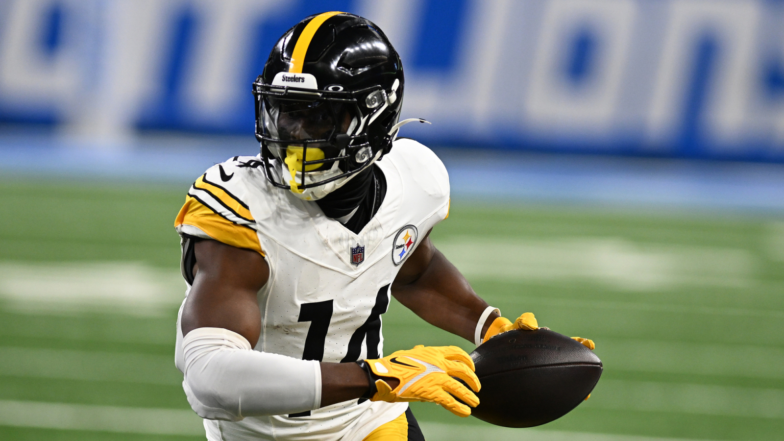 https://www.yardbarker.com/media/7/5/75c15a72ad8e8c54fc296f6a135130ed69ceaebc/thumb_16x9/insider-expands-on-steelers-players-thought.jpg?v=1