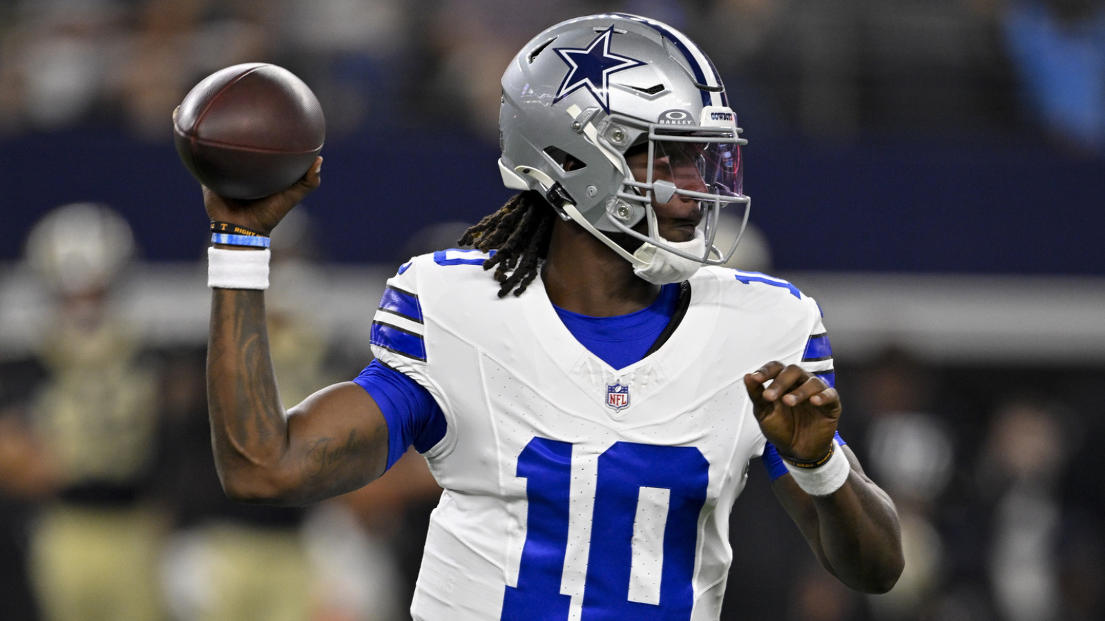 https://www.yardbarker.com/media/7/5/75e20643b772ff5e114a440a2e39d6b65794c4a3/thumb_16x9/cowboys-should-move-quickly-re-sign-milton.jpg?v=1