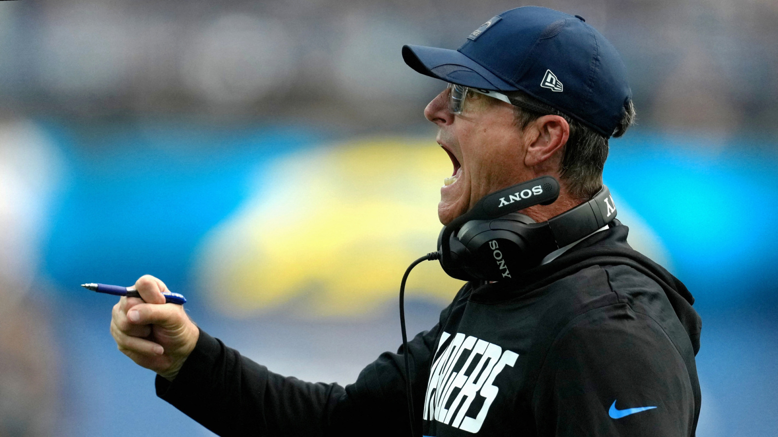 https://www.yardbarker.com/media/7/6/7631621802761ed160f5964d78d816949a62b385/thumb_16x9/hapless-chargers-reprising-disastrous-2000-season.jpg?v=1