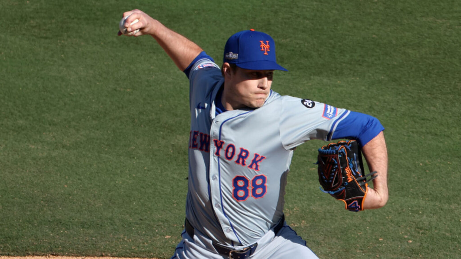 Cardinals Make First Major Free Agency Signing