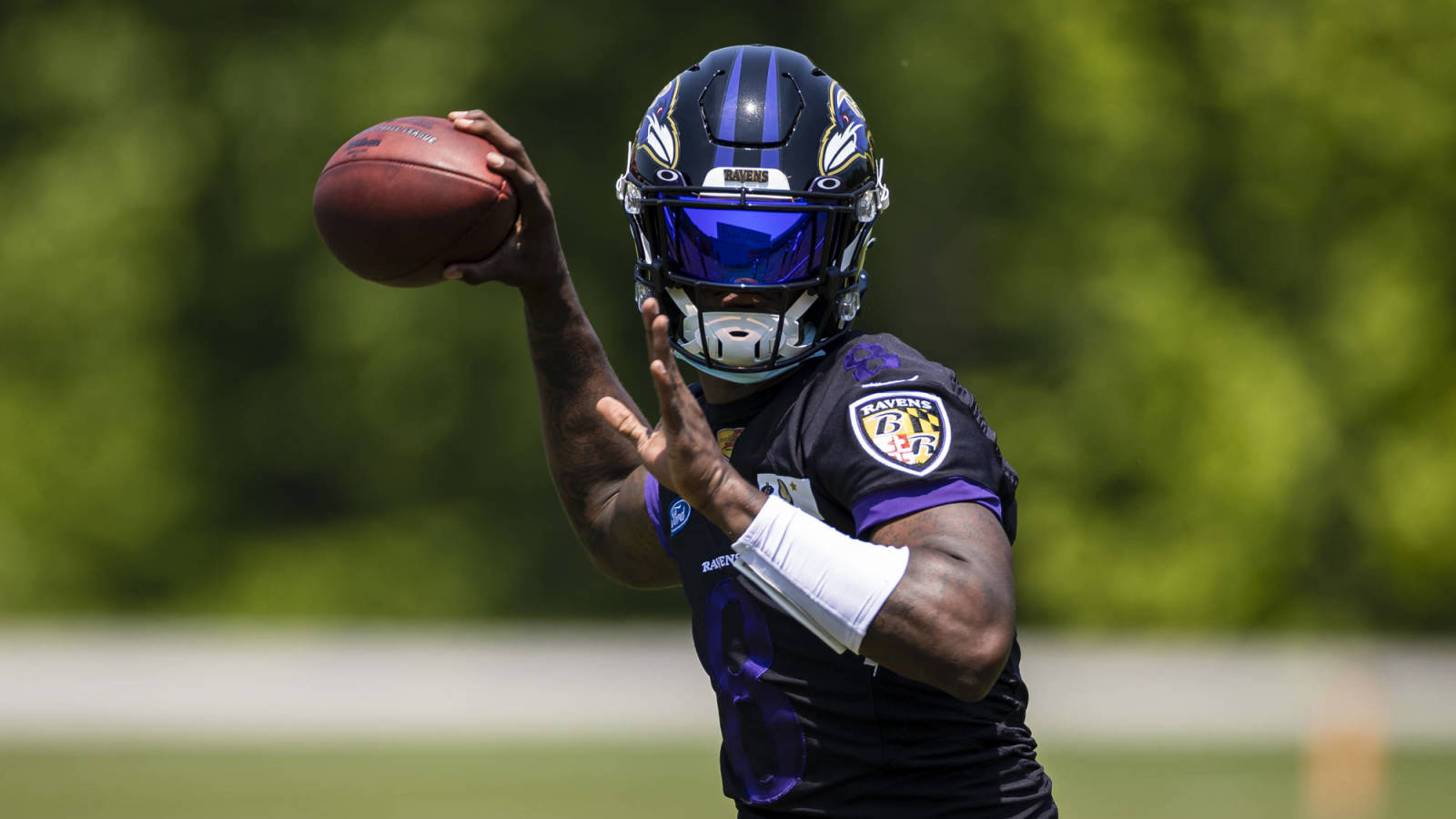 Expected terms of Lamar Jackson's new contract reported Yardbarker