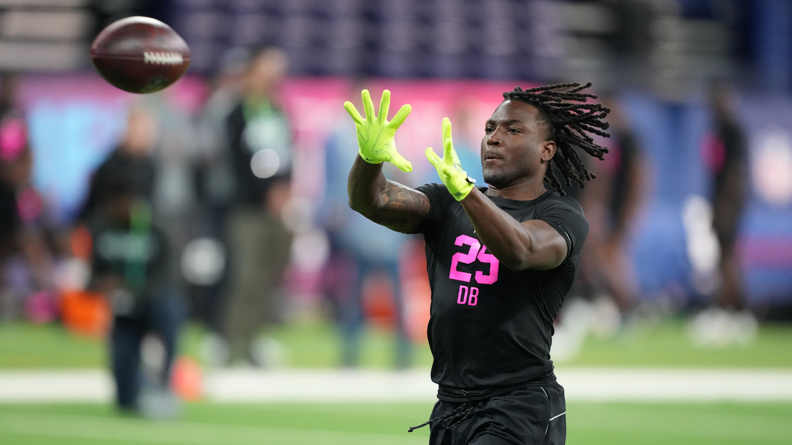 Jets Draft D’Angelo Ponds With Third-Round Pick in 2026 NFL Draft ...