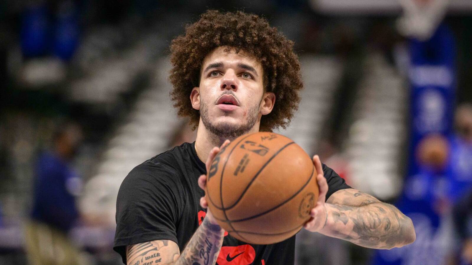 Bulls make major decision on Lonzo Ball’s status Yardbarker Bulls make major decision on Lonzo Ball’s status Yardbarker