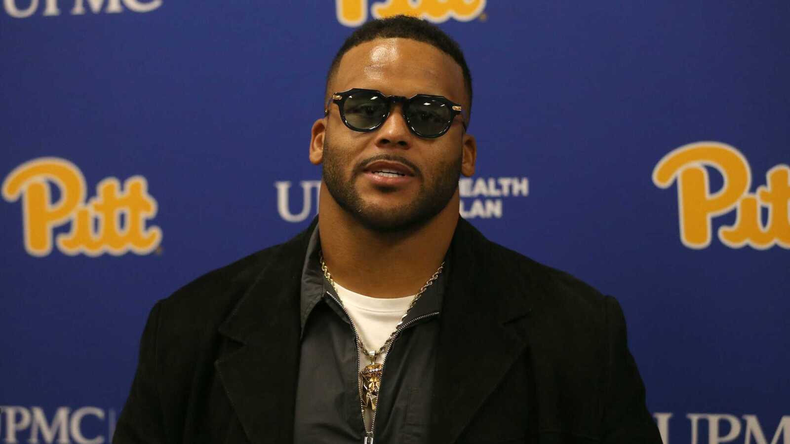 https://www.yardbarker.com/media/7/7/776cc0ac4c57b99666e4b1ff50aef1140f6e92cf/thumb_16x9/rams-mcvay-shares-major-donald-update-amid.jpg?v=1