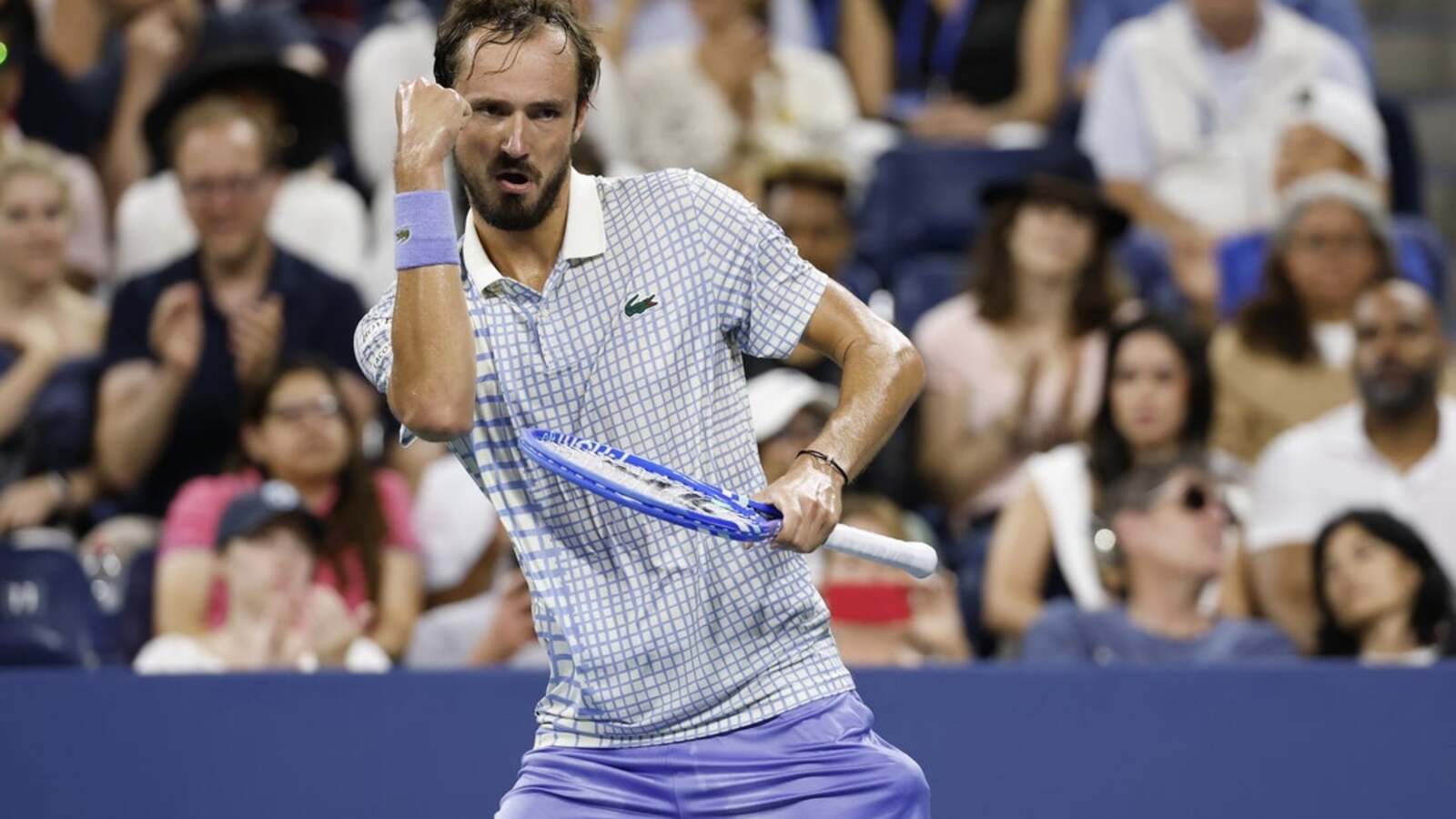 Daniil Medvedev ends lengthy title drought with win in Kazakhstan