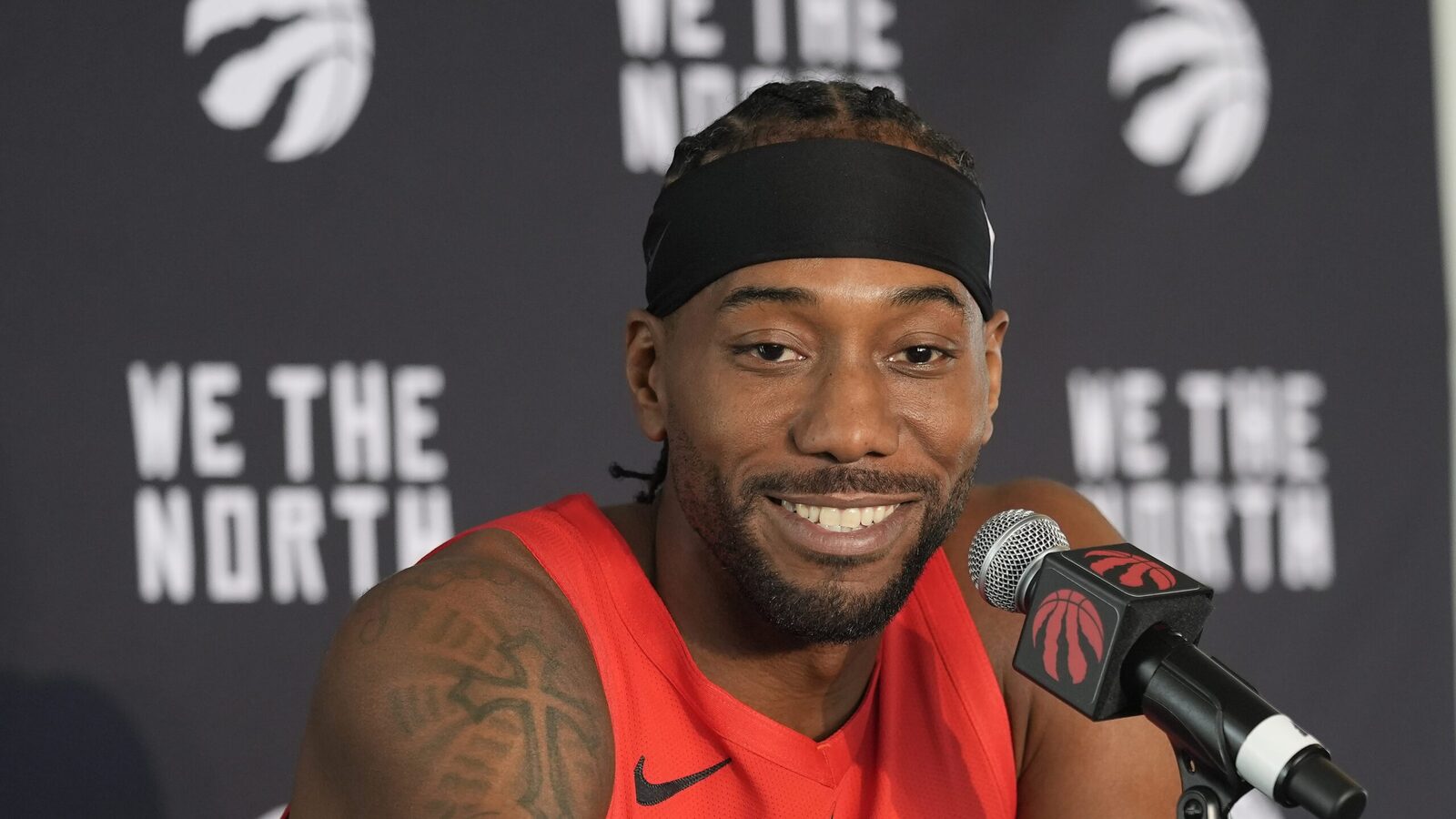 Raptors HC Breaks Down How Kawhi Leonard Will Impact Toronto’s Offense