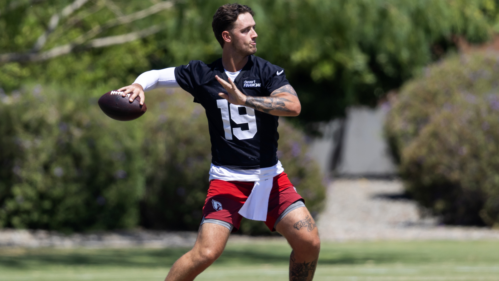 Carson Beck’s NFL future in doubt as the Cardinals yet to sign QB despite draft decision