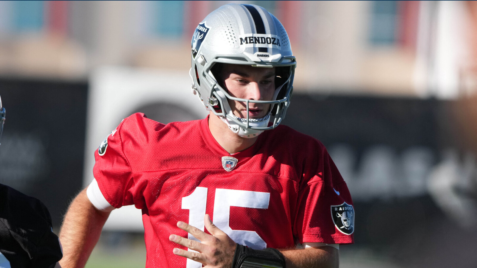 Raiders Rookie Fernando Mendoza Shines Amid Cousins-Crosby Clash