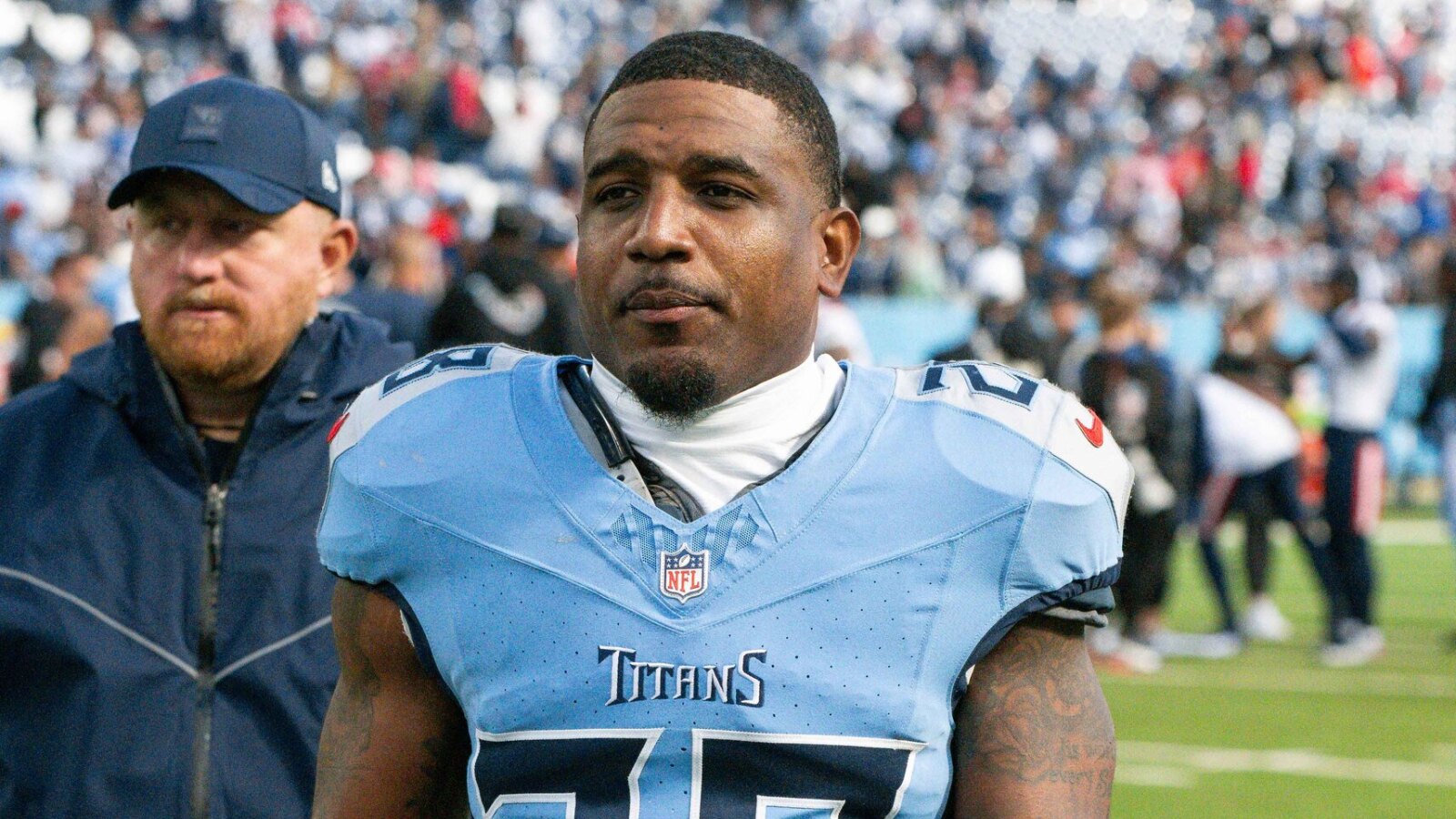 https://www.yardbarker.com/media/7/8/789715daa25607bc20b352e94c307901afcc5dd3/thumb_16x9/titans-right-safety-quandre-diggs.jpg?v=1