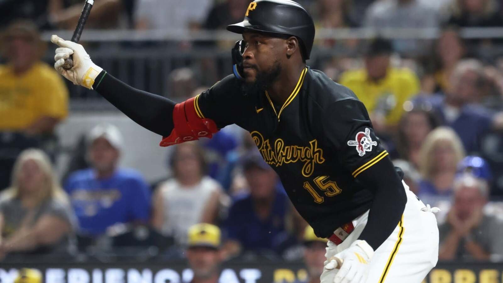 Young stars take spotlight as Cardinals meet Pirates